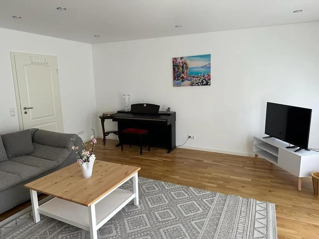 Lichtdurchflutete 90 M2 Drei Zimmer Duplexwohnung In Altperlach München