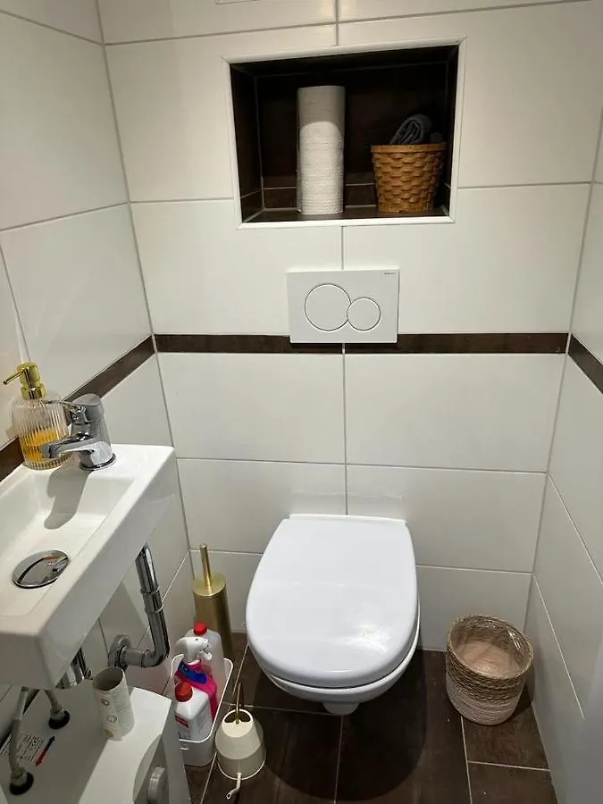 Lichtdurchflutete 90 M2 Drei Zimmer Duplexwohnung In Altperlach München Apartment