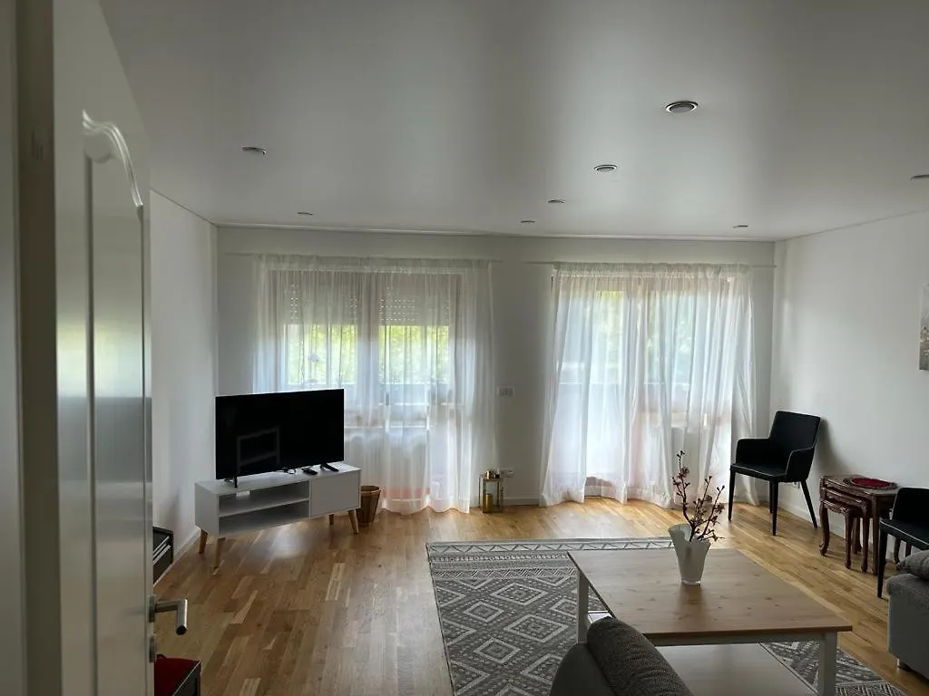Apartment Lichtdurchflutete 90 M2 Drei Zimmer Duplexwohnung In Altperlach München
