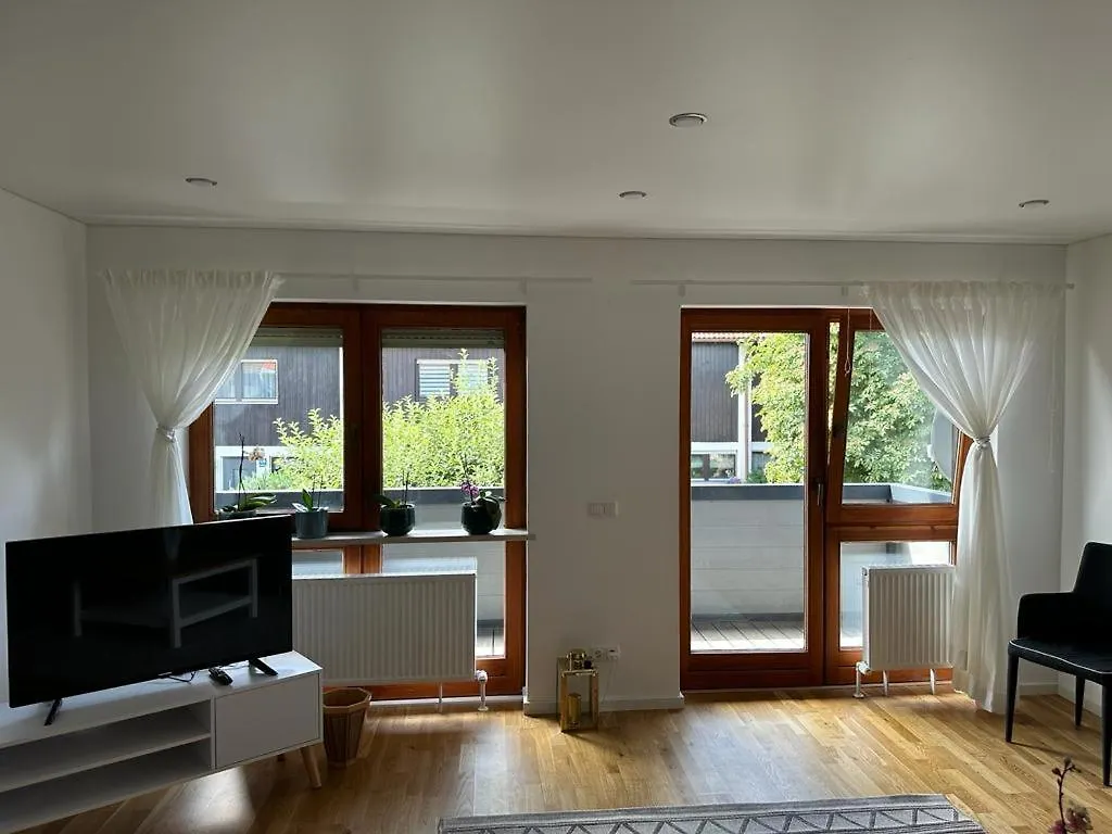 Lichtdurchflutete 90 M2 Drei Zimmer Duplexwohnung In Altperlach München