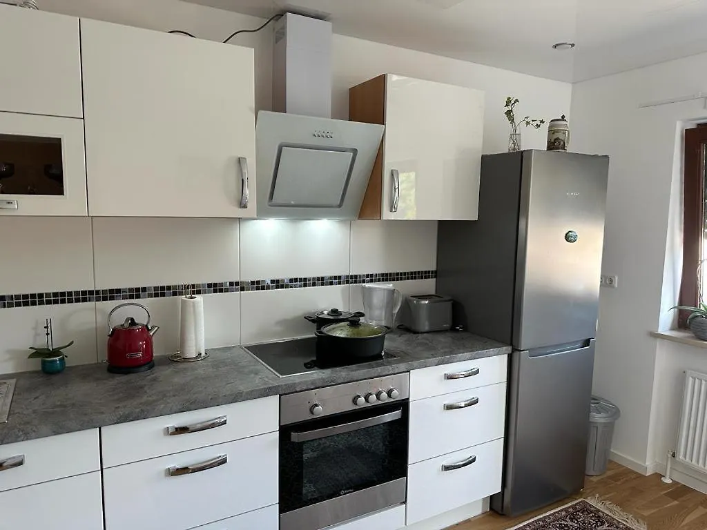 Lichtdurchflutete 90 M2 Drei Zimmer Duplexwohnung In Altperlach 慕尼黑 0*,